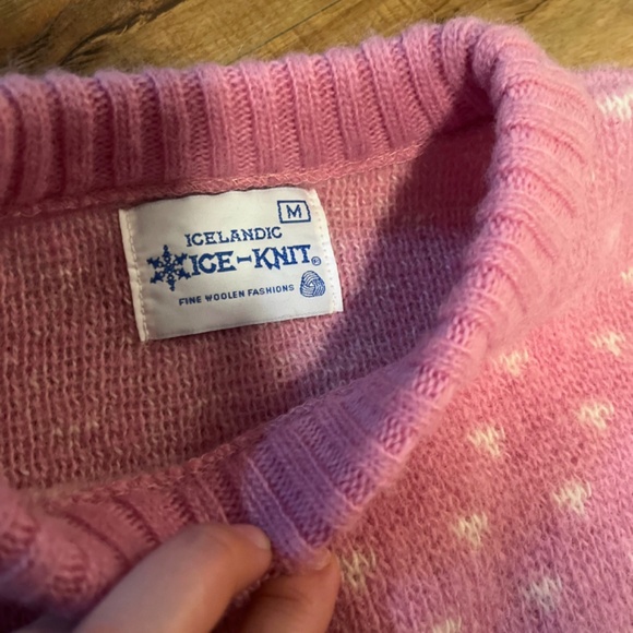 Vintage Icelandic Ice-Knit 100% Wool Sweater - Picture 2 of 4